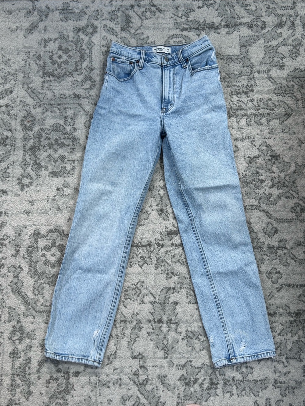 Abercrombie Light Blue 90s ultra high rise Straight Leg Jeans